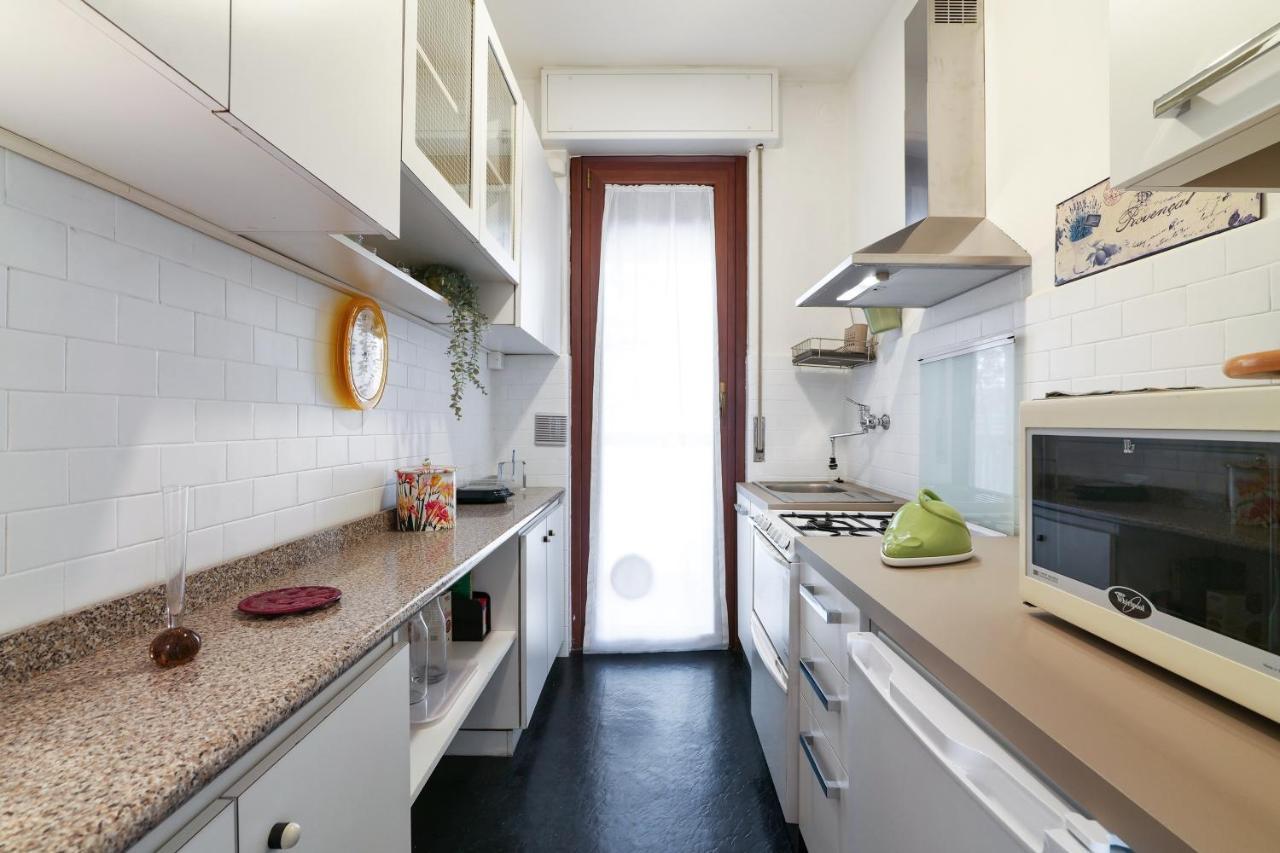 Primopiano - Valparaiso Lägenhet Milano Exteriör bild