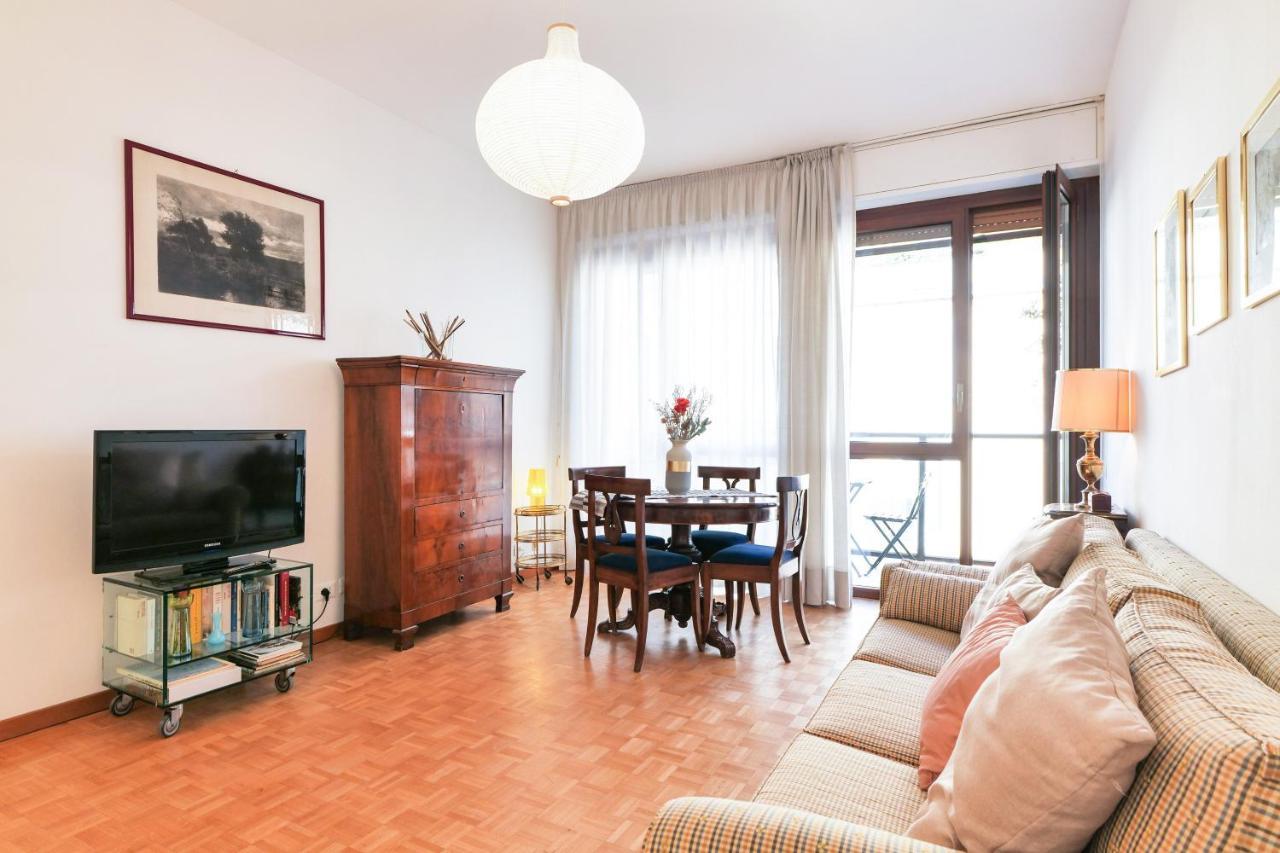Primopiano - Valparaiso Lägenhet Milano Exteriör bild