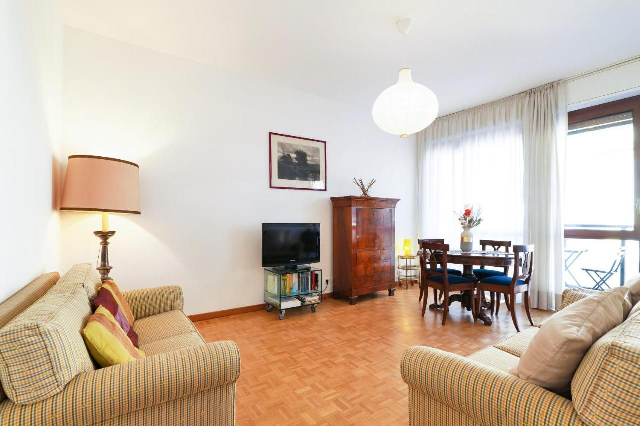 Primopiano - Valparaiso Lägenhet Milano Exteriör bild