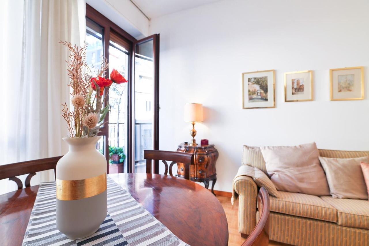 Primopiano - Valparaiso Lägenhet Milano Exteriör bild