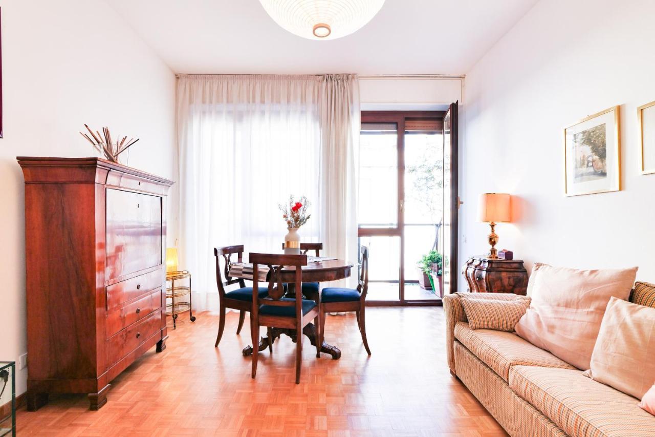 Primopiano - Valparaiso Lägenhet Milano Exteriör bild